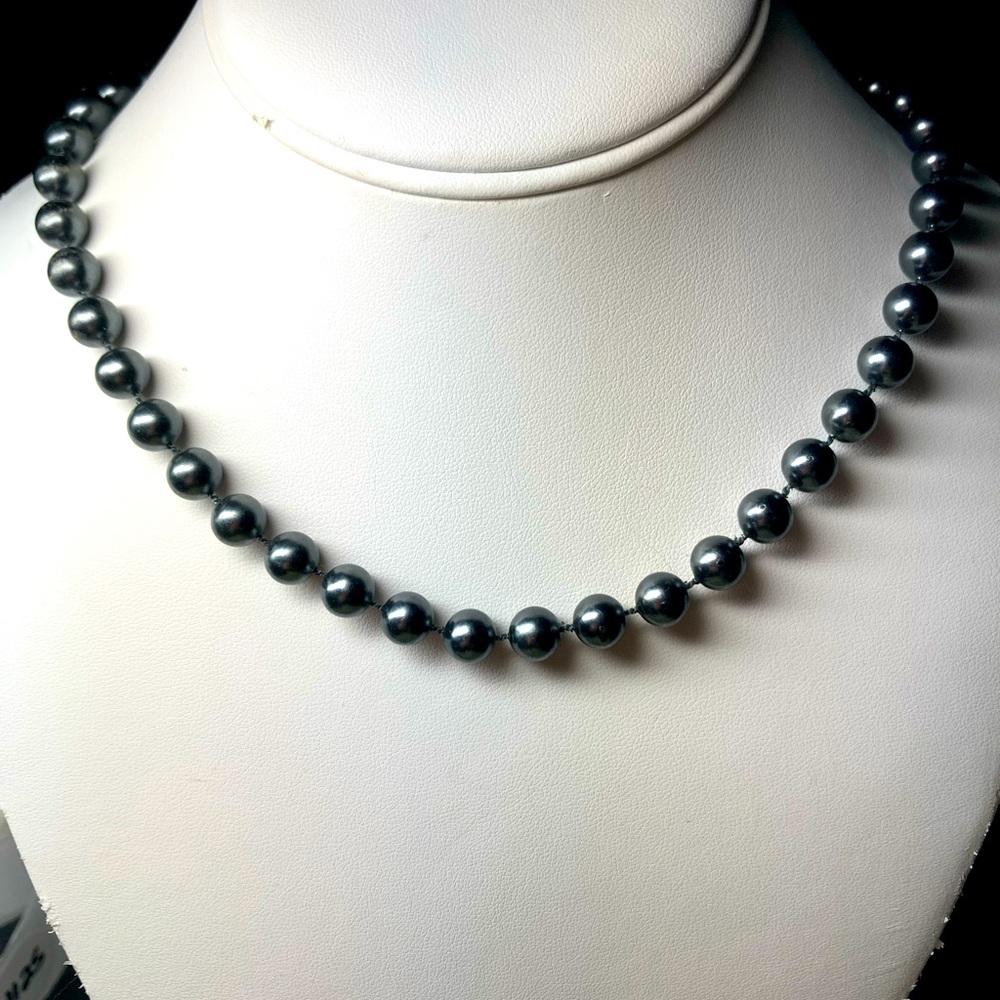 Grey Beaded Necklace #1124